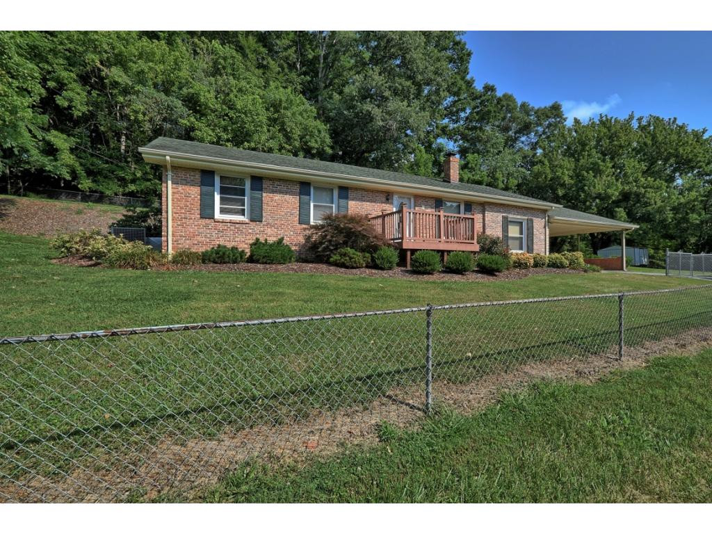 573 Silver Grove Road Bluff City, TN 37618 - Photo 3 of 30 Photo 3