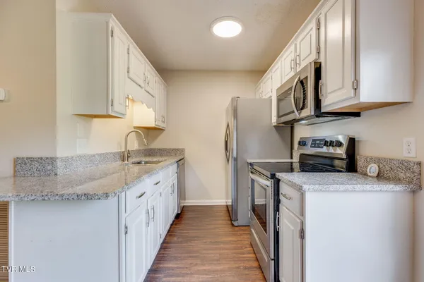 $189,900 | 905 Milton Court, Unit 905, Kingsport, TN 37664