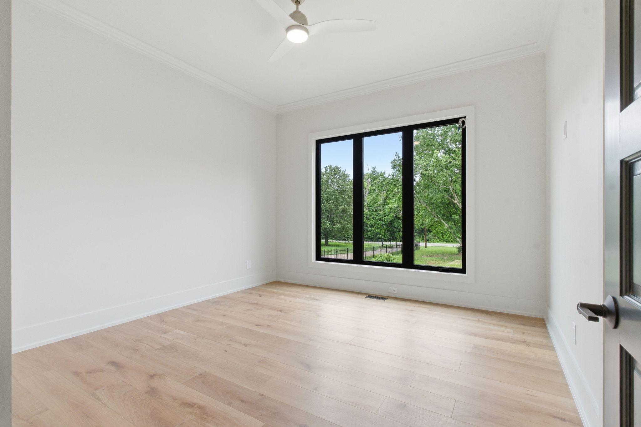 1002 Waller Road Brentwood, TN 37027 - Photo 40 of 54 a view of an empty room with a window