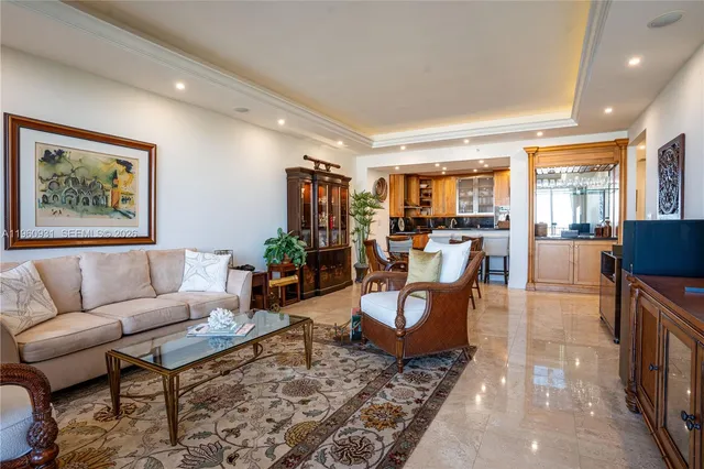 $1,330,000 | 151 Crandon Boulevard, Unit 626, Key Biscayne, FL 33149