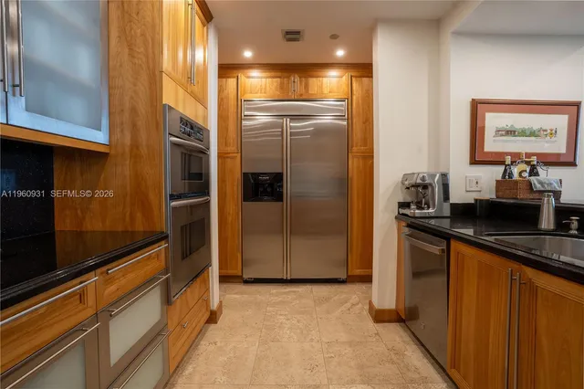 $1,330,000 | 151 Crandon Boulevard, Unit 626, Key Biscayne, FL 33149