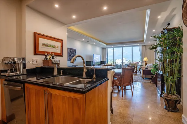 $1,330,000 | 151 Crandon Boulevard, Unit 626, Key Biscayne, FL 33149