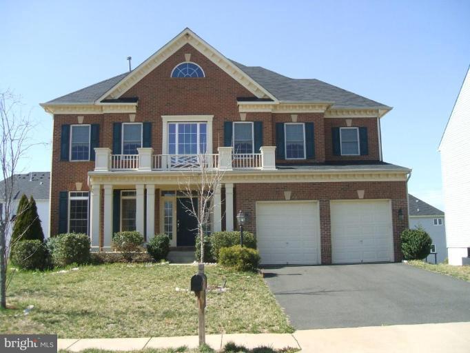 4008 Sapling Way Triangle, VA 22172 - Photo 1 of 16 Exterior (Main)