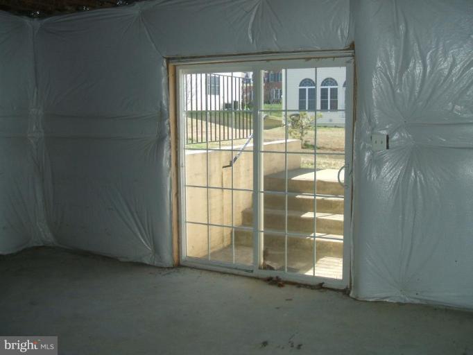 4008 Sapling Way Triangle, VA 22172 - Photo 15 of 16 Basement #1