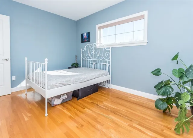 $3,950 | 199 Broadway, Unit 2, Arlington, MA 02474