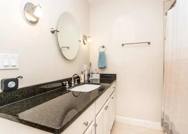 $3,950 | 199 Broadway, Unit 2, Arlington, MA 02474