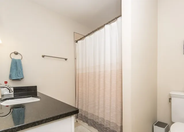 $3,950 | 199 Broadway, Unit 2, Arlington, MA 02474