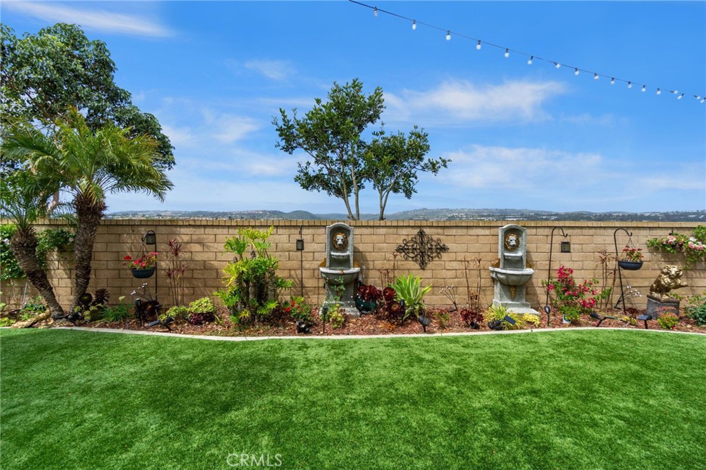 27781 Country Lane Road Laguna Niguel, CA 92677 - Photo 22 of 48 Garden Retreat and Fountains