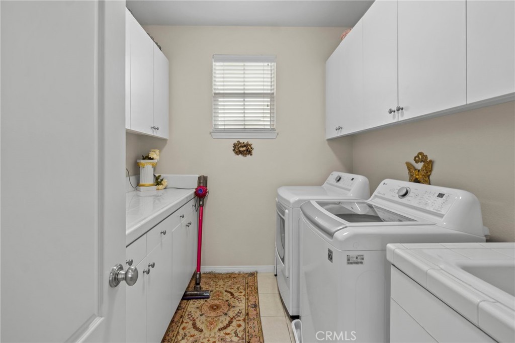 27781 Country Lane Road Laguna Niguel, CA 92677 - Photo 25 of 48 Upstairs Laundry Room