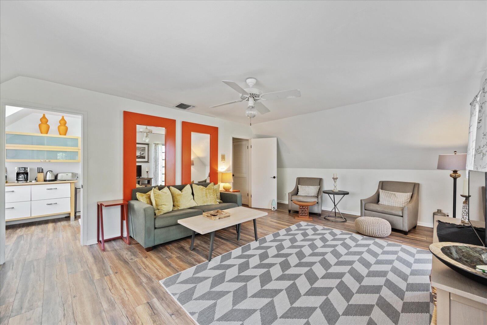 790 East Rambling Drive Wellington, FL 33414 - Photo 23 of 44 Apartment living room