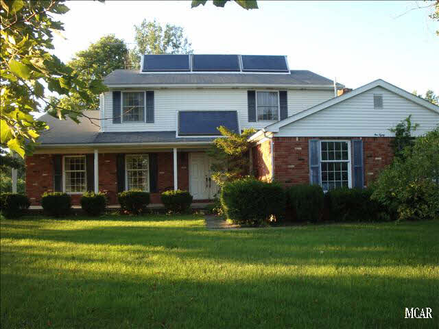 180 East Morocco Road Temperance, MI 48182 - Photo 1 of 13 20016744.JPG