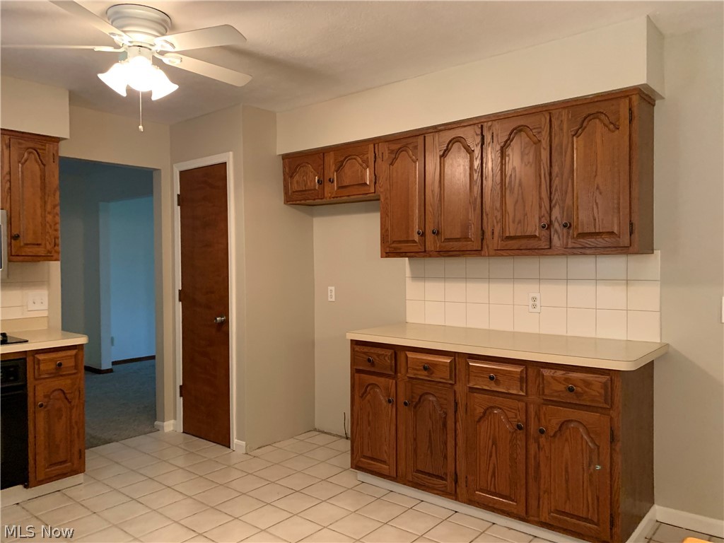 9320 Island Road North Ridgeville, OH 44039 - Photo 11 of 34 kitchen , ceramic floor & pantry