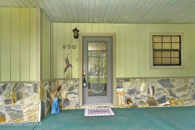 $2,600 | 670 Kings Way, Merritt Island, FL 32953