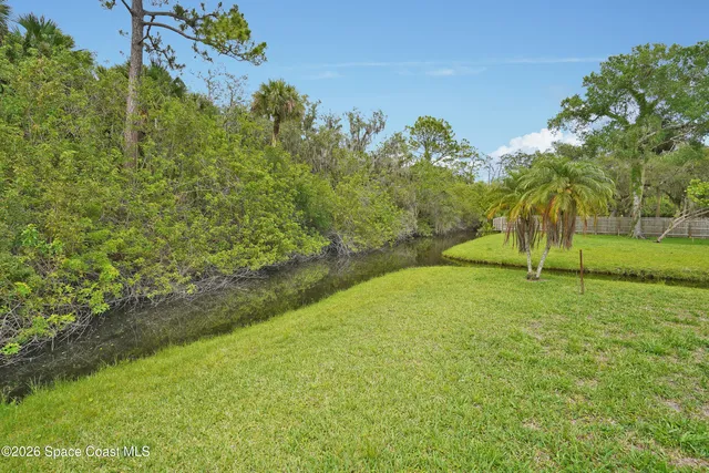 $2,600 | 670 Kings Way, Merritt Island, FL 32953