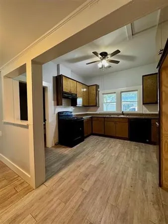 $1,000 | 221 11th Street, Kinder, LA 70648