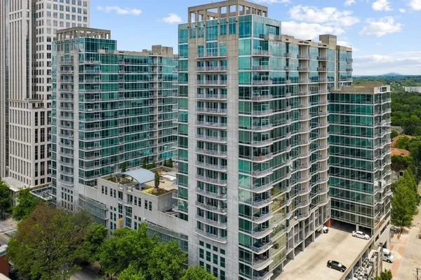 $2,990 | 923 Peachtree Street Northeast, Unit 1221, Atlanta, GA 30309