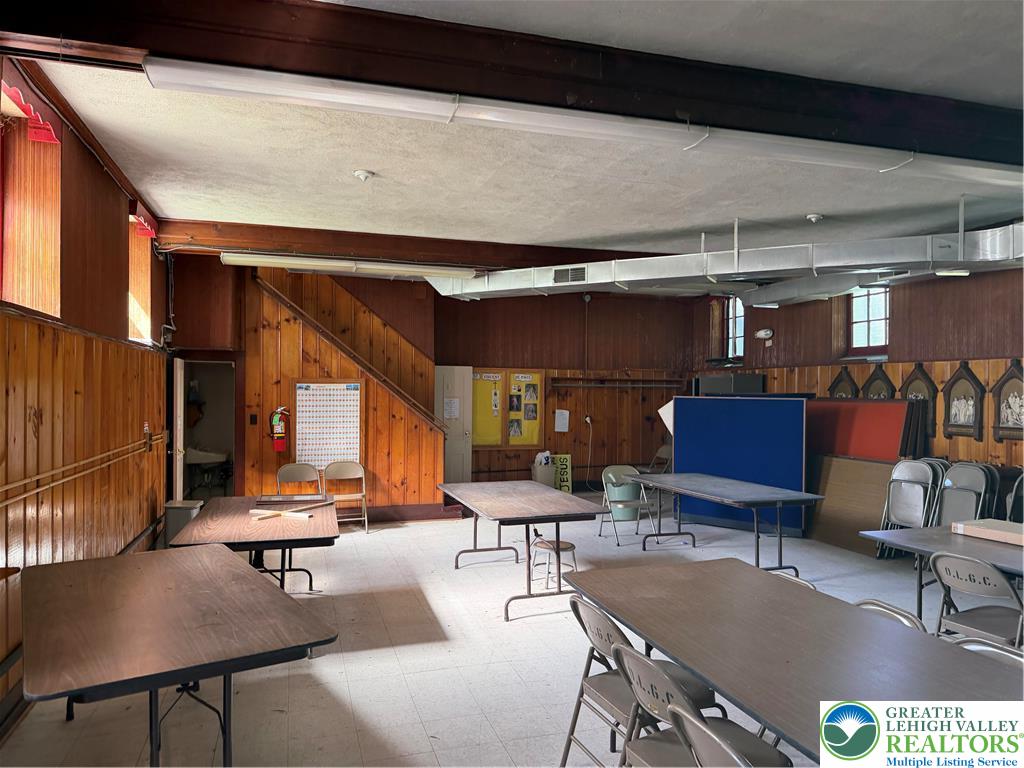 720 Delaware Avenue Portland, PA 18343 - Photo 16 of 16