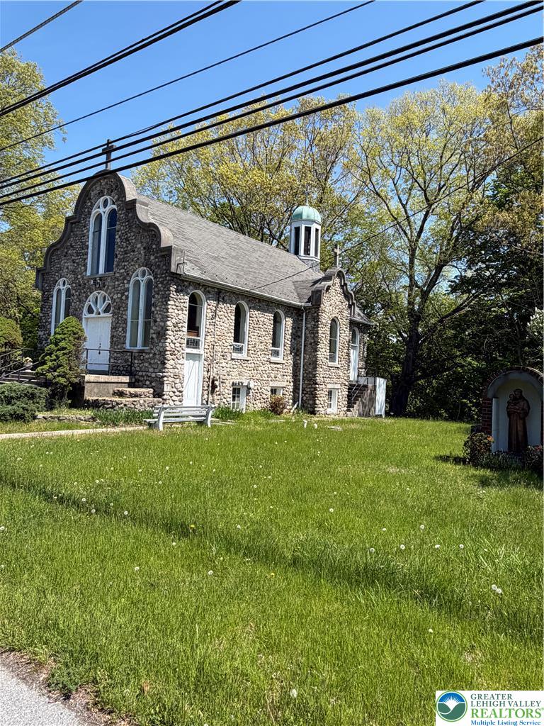 720 Delaware Avenue Portland, PA 18343 - Photo 7 of 16