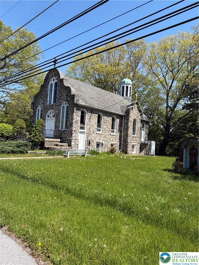 720 Delaware Avenue Portland, PA 18343 - Photo 8 of 16
