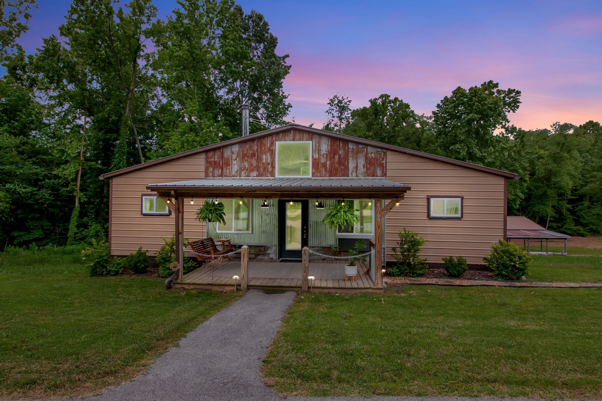 6969 Cuba Landing Road Waverly, TN 37185 - Photo 37 of 38 Gallery Image 37
