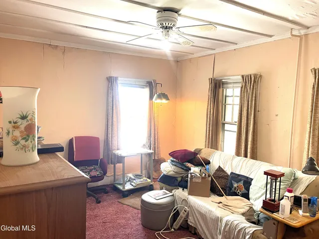 $196,000 | 3 Agawam Lane, Altamont, NY 12009