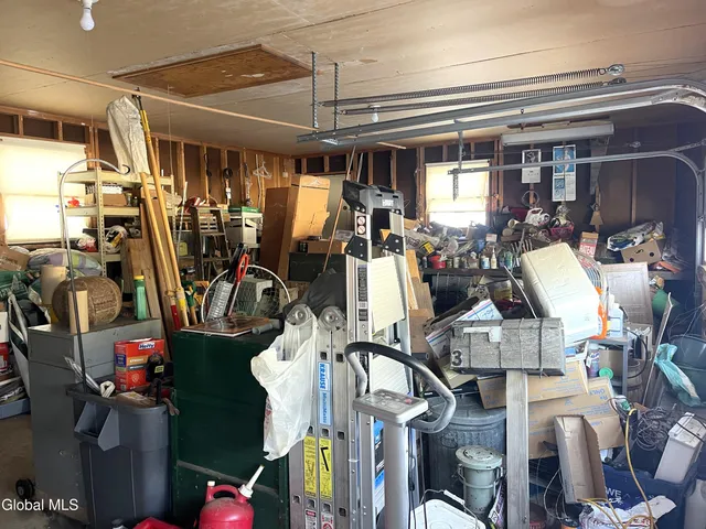 $196,000 | 3 Agawam Lane, Altamont, NY 12009