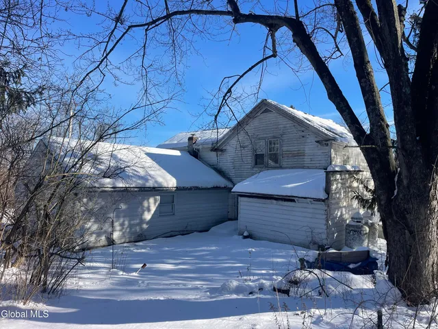 $196,000 | 3 Agawam Lane, Altamont, NY 12009