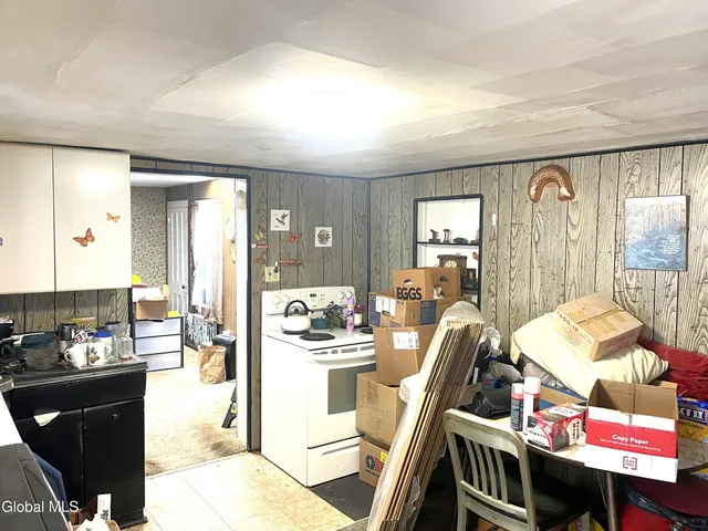 $196,000 | 3 Agawam Lane, Altamont, NY 12009