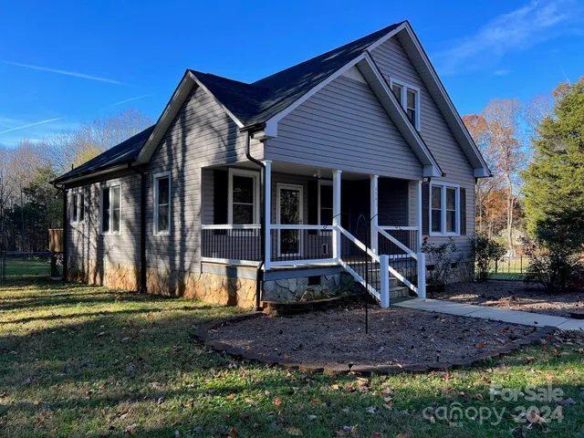 $385,000 | 4541 Hall Dairy Road, Claremont, NC 28610