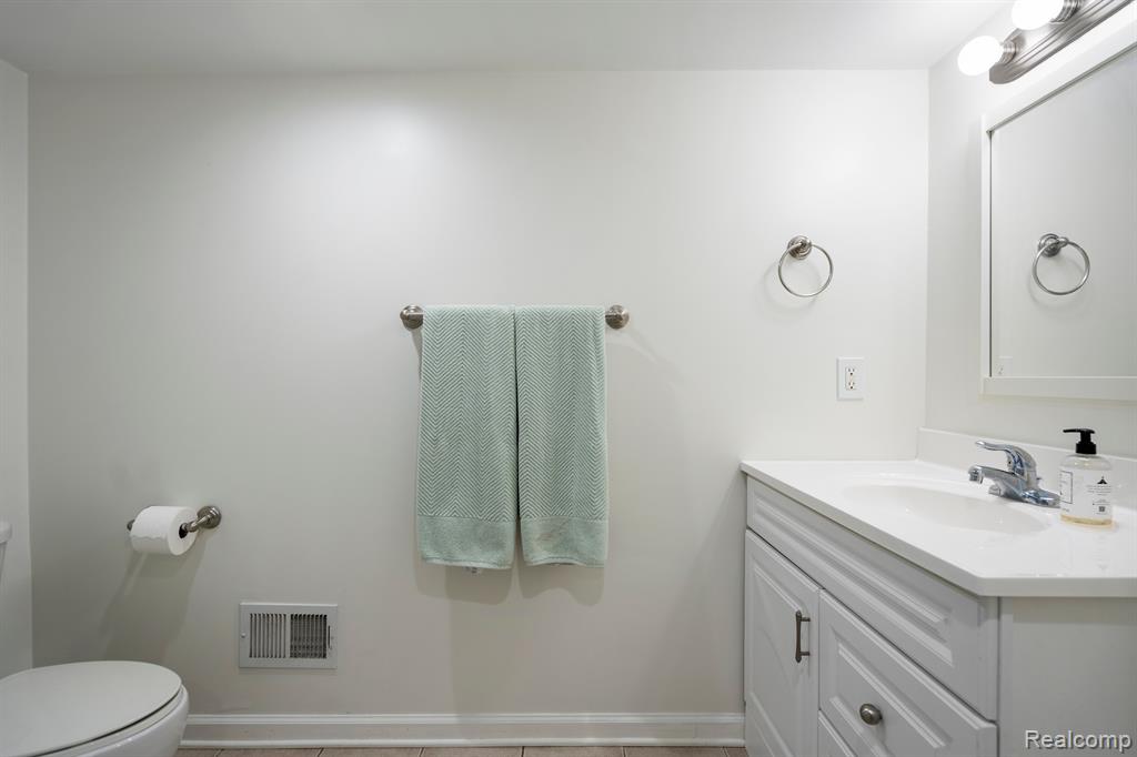 212 North Alice Avenue Rochester, MI 48307 - Photo 27 of 28