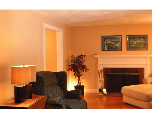 165 Wood Street Lexington, MA 02421 - Photo 6 of 9 Gallery Image 6