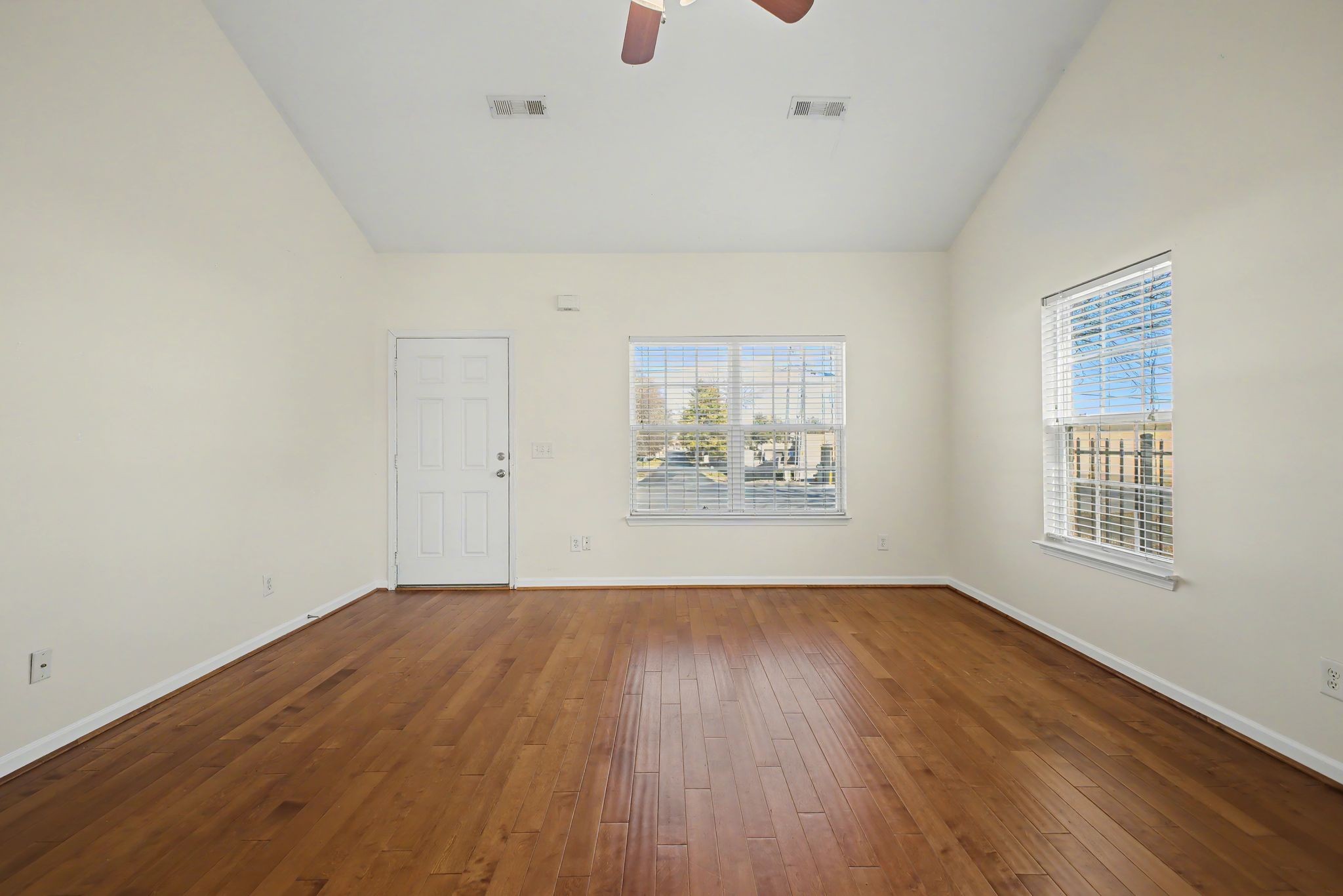 718 Del Rio Pike Franklin, TN 37064 - Photo 9 of 31