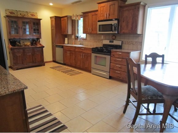 2593 Tozer Road Springfield, IL 62707 - Photo 6 of 18