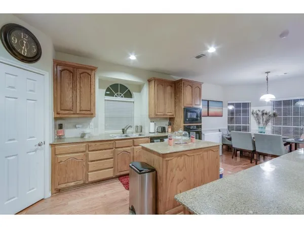 $3,045 | 1402 Vineyard Drive, Allen, TX 75002