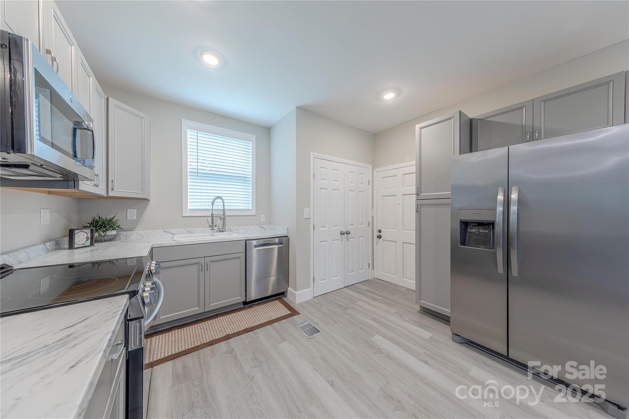 1334 Williams Estate Drive Lancaster, SC 29720 - Photo 15 of 28