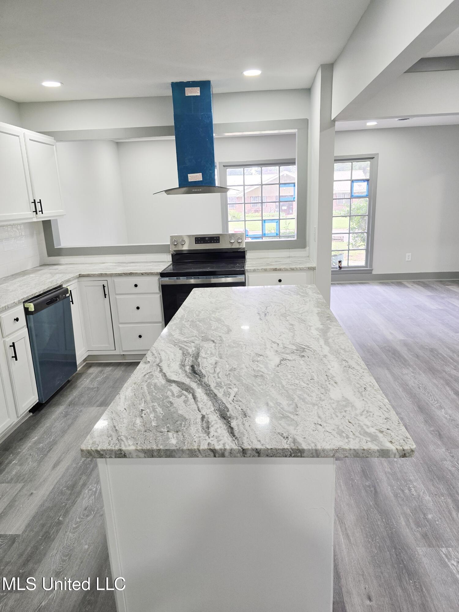 107 Lake Of Pines Drive Jackson, MS 39206 - Photo 5 of 13 1000025309