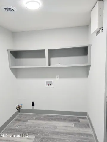 $205,000 | 107 Lake Of Pines Drive, Jackson, MS 39206