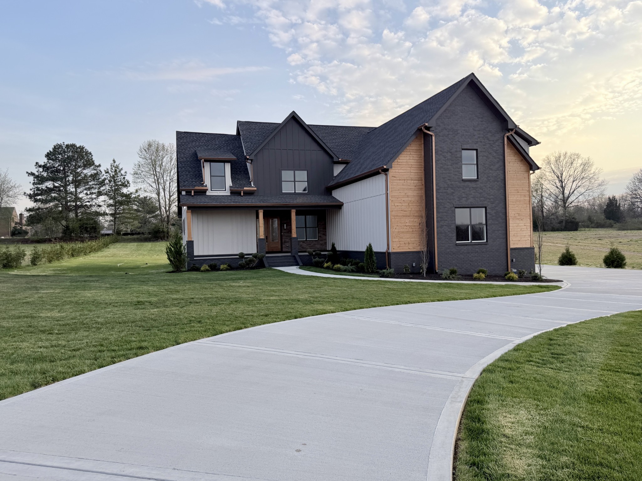 6447 Hopewell Road Springfield, TN 37172 - Photo 1 of 61