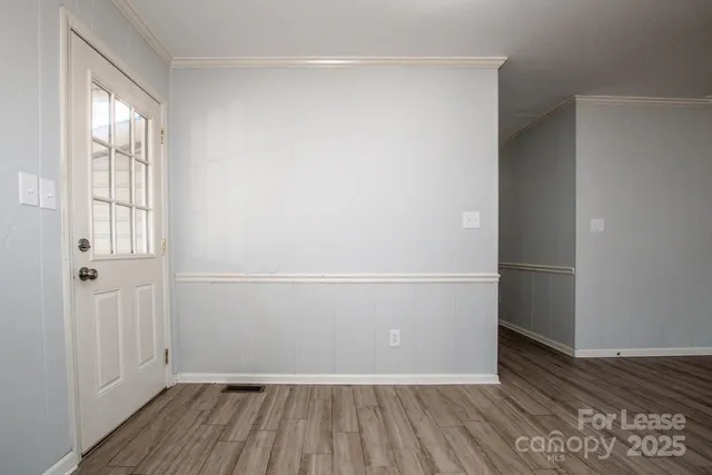 wooden floor in an empty room with wooden floor