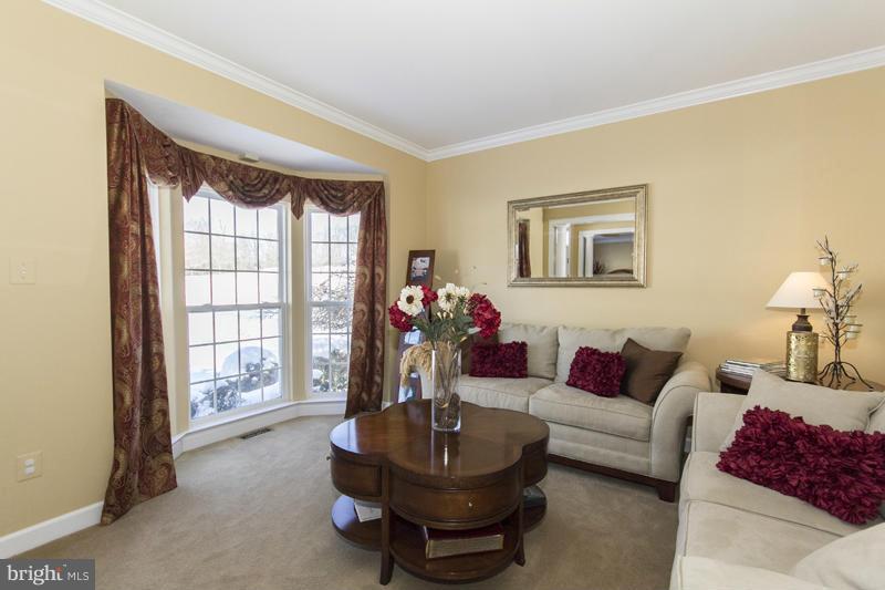 2260 Phillips Mill Road Forest Hill, MD 21050 - Photo 11 of 30 Living Room
