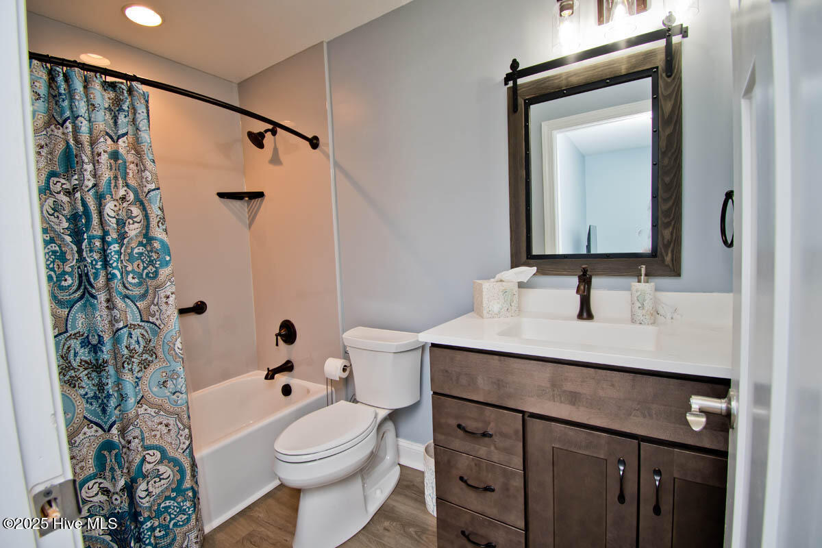 213 Echo Ridge Road Swansboro, NC 28584 - Photo 24 of 35 Guest BA