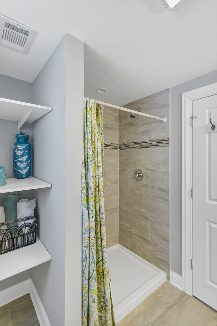 34W284 Giese Road Batavia, IL 60510 - Photo 17 of 49