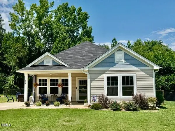 $284,900 | 574 East Ridge Avenue, Liberty, NC 27298