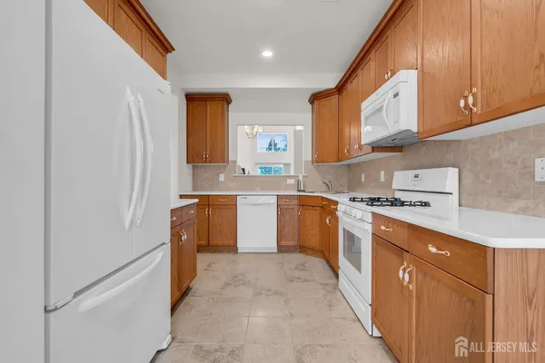 $575,000 | 802 Schindler Drive, Monmouth Junction, NJ 08852