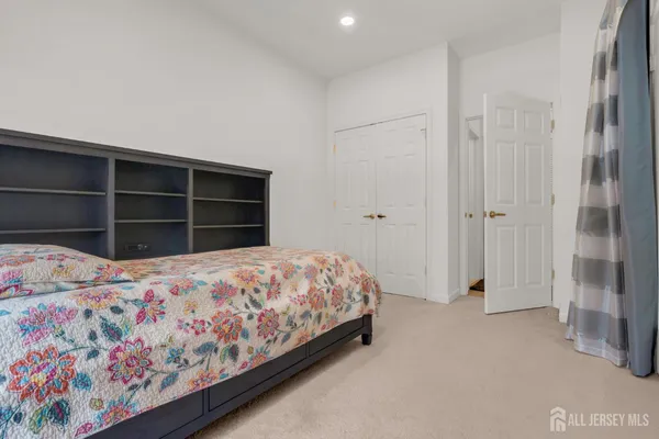$575,000 | 802 Schindler Drive, Monmouth Junction, NJ 08852