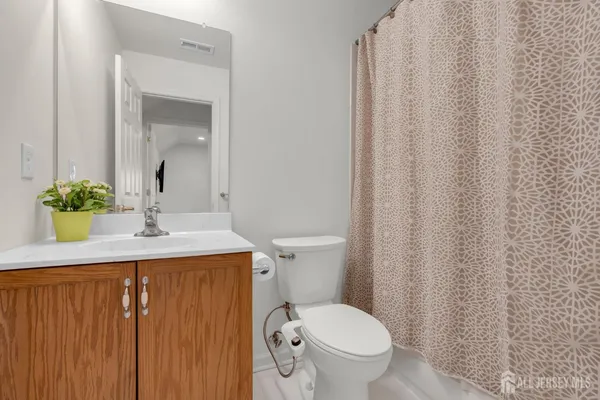 $575,000 | 802 Schindler Drive, Monmouth Junction, NJ 08852