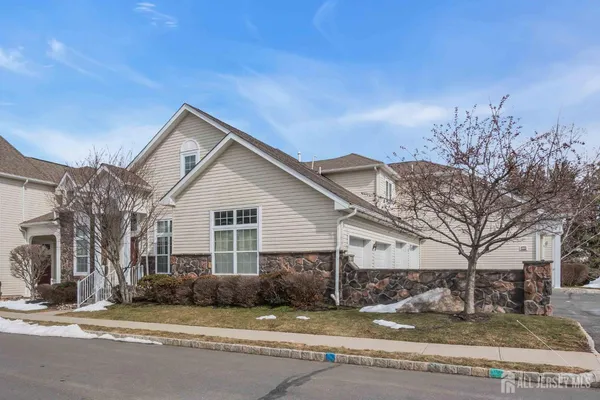 $575,000 | 802 Schindler Drive, Monmouth Junction, NJ 08852