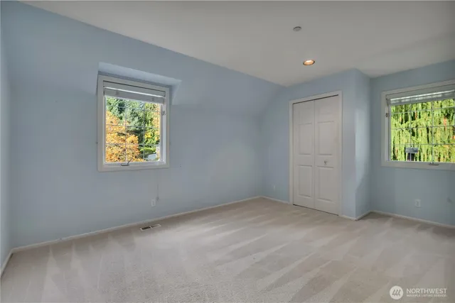 $1,700,000 | 19225 Southeast 25th Street, Sammamish, WA 98075