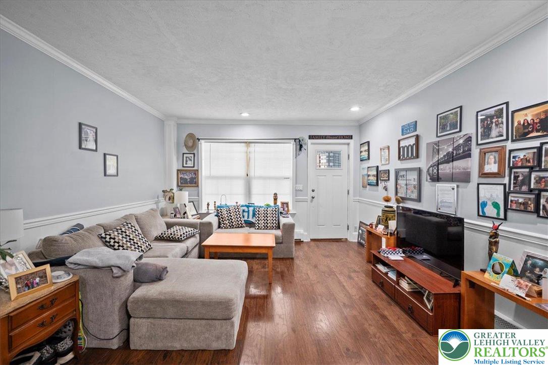 2672 Levans Road Coplay, PA 18037 - Photo 12 of 29