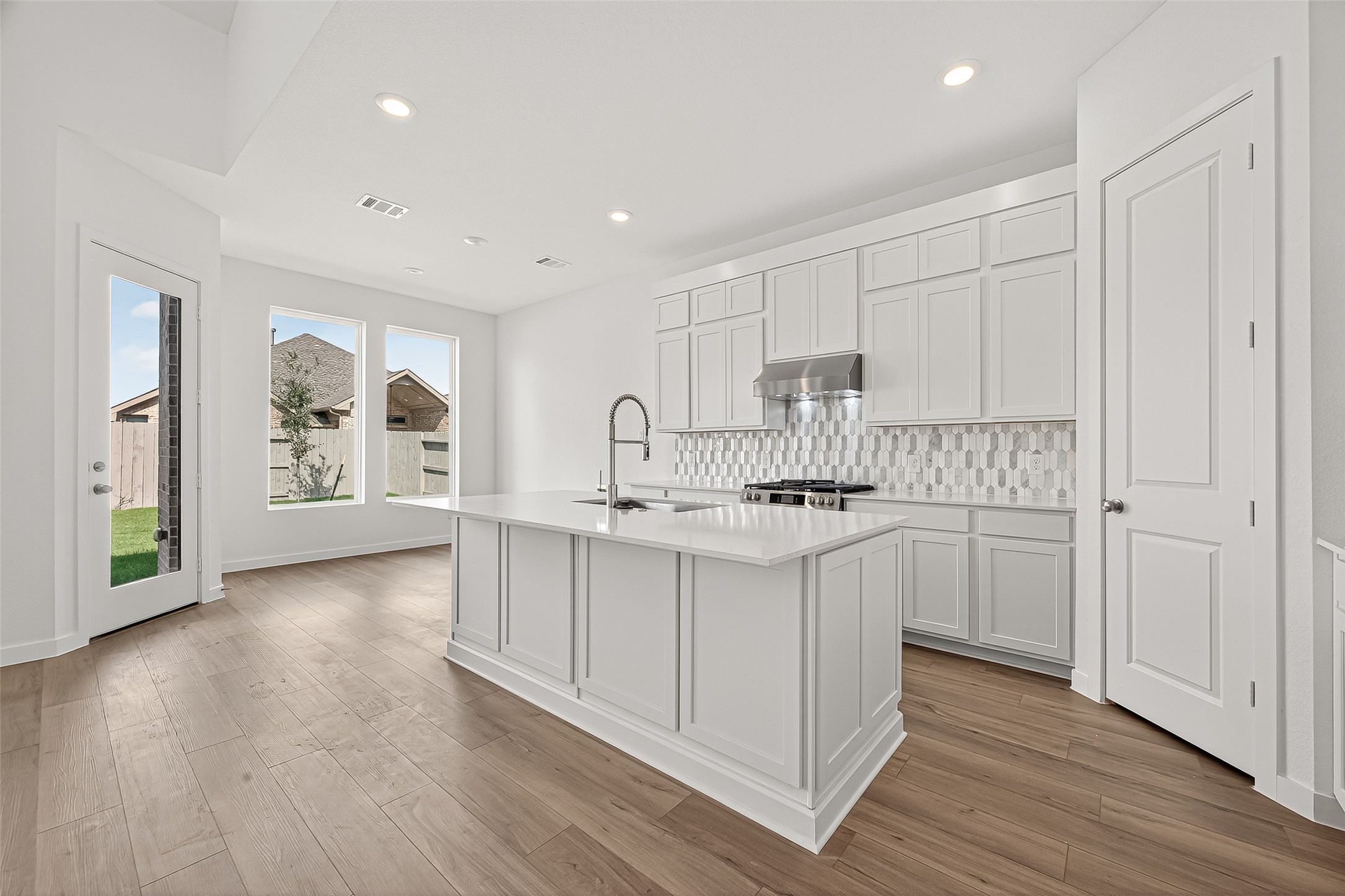 2419 Hazel Berry Street Manvel, TX 77578 - Photo 20 of 50